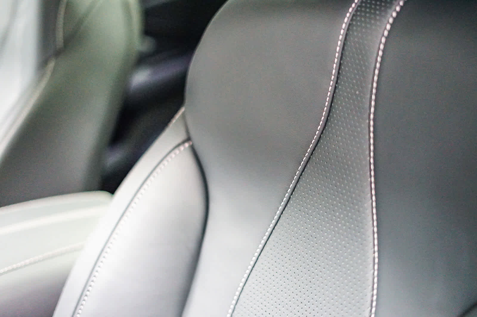 Used 2025 Acura RDX SH-AWD w/ Technology Package image 30