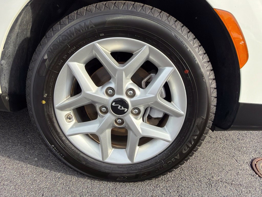 Used 2024 Kia Soul S FWD image 35