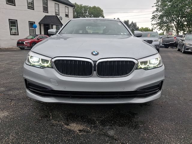 Used 2019 BMW 540i xDrive w/ Convenience Package AWD/4WD image 2