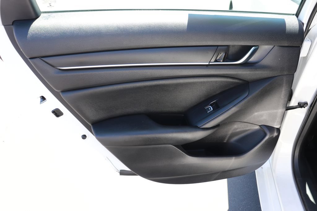 Used 2021 Honda Accord LX image 12