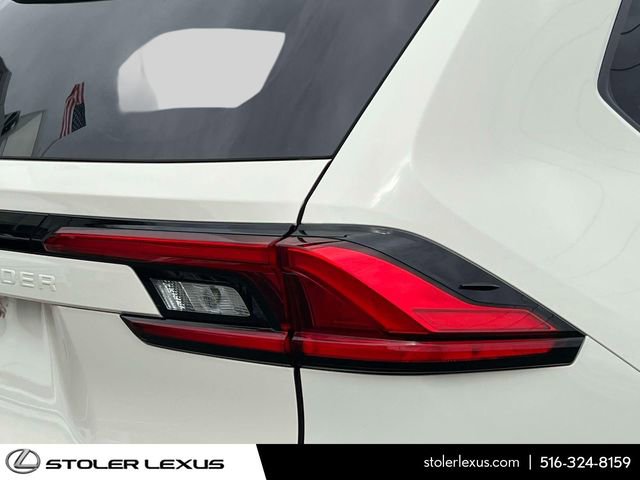 Used 2024 Toyota Grand Highlander Limited image 14