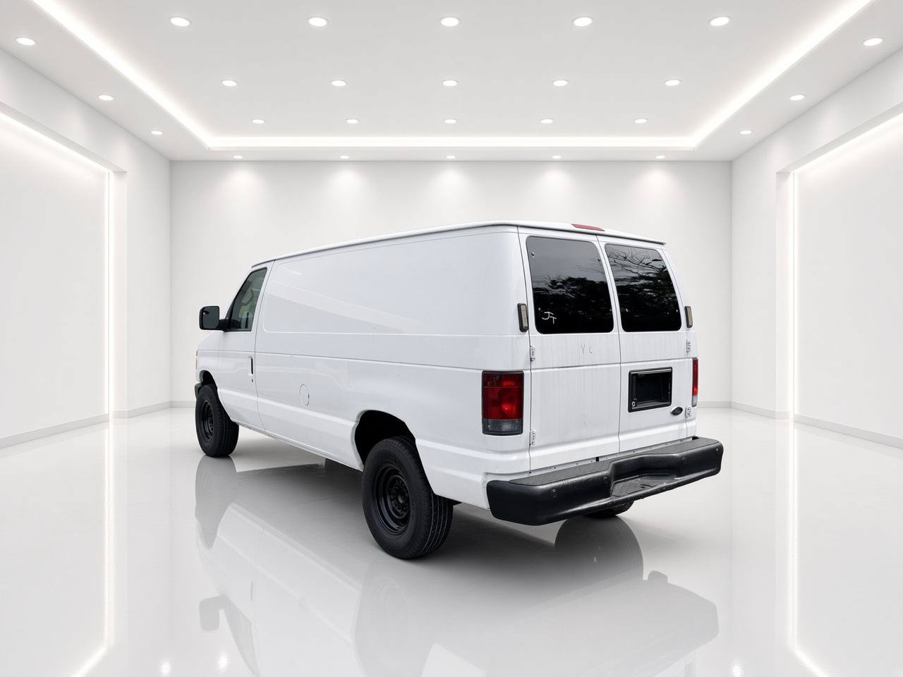 Used 2011 Ford E-250 and Econoline 250 w/ PWR Group RWD image 3