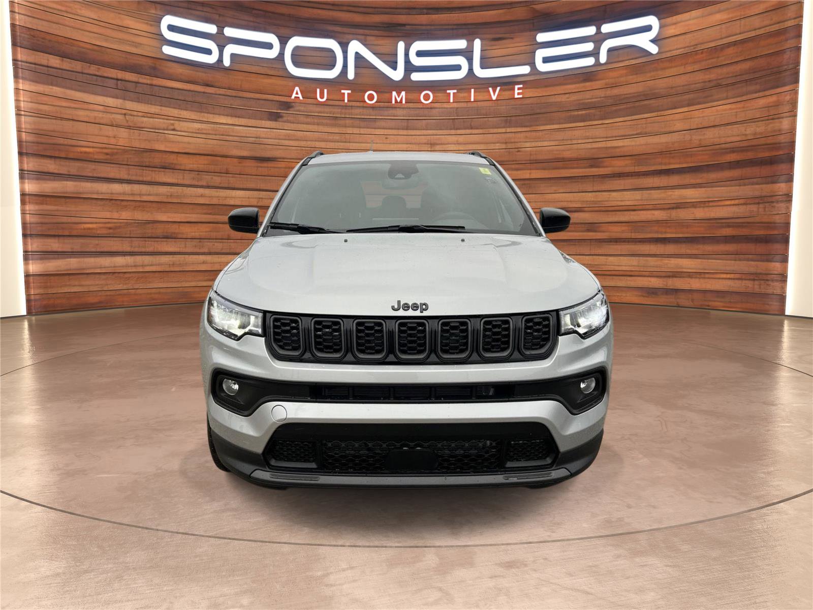 New 2026 Jeep Compass Latitude image 9