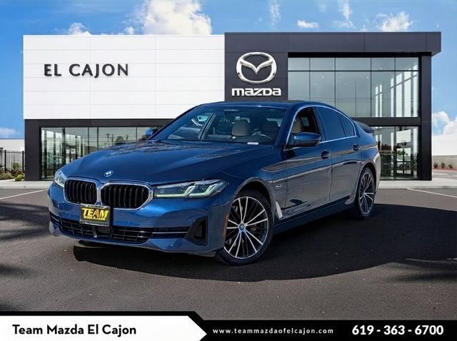 Used 2023 BMW 530e w/ Premium Package RWD image 1