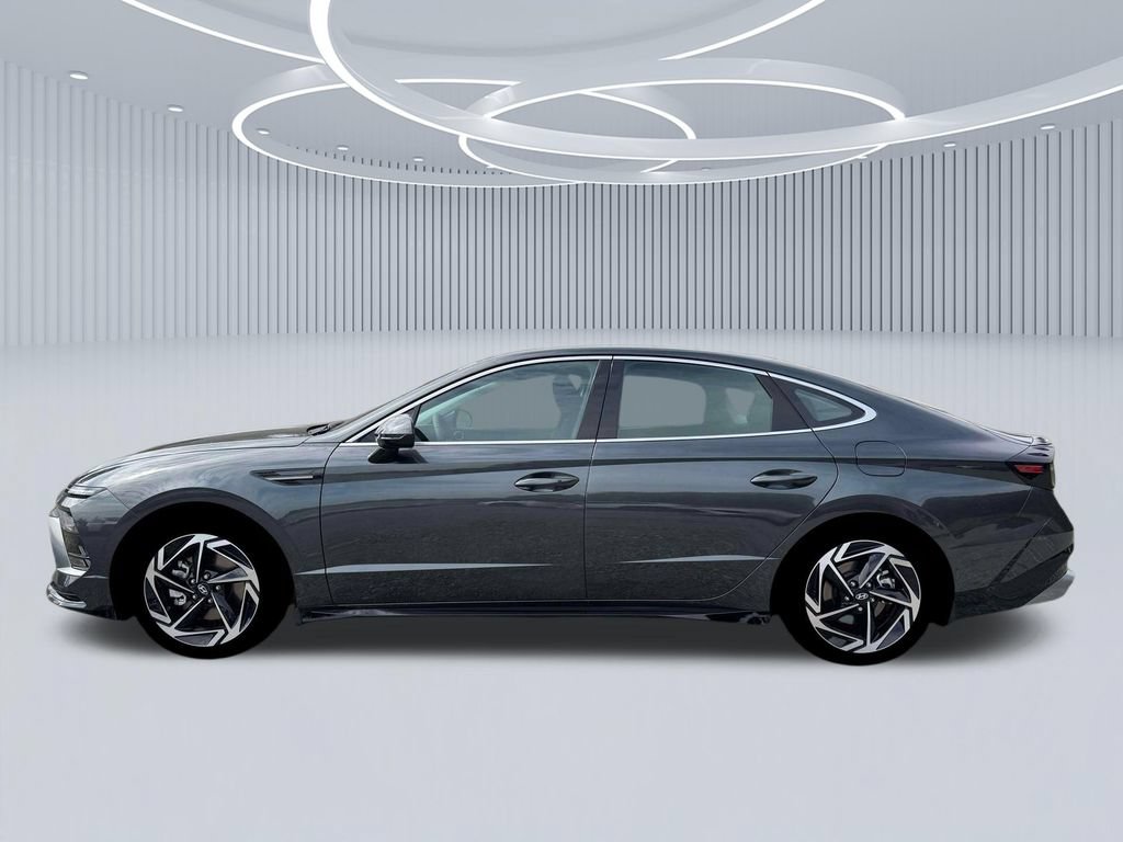 New 2026 Hyundai Sonata SEL FWD image 3