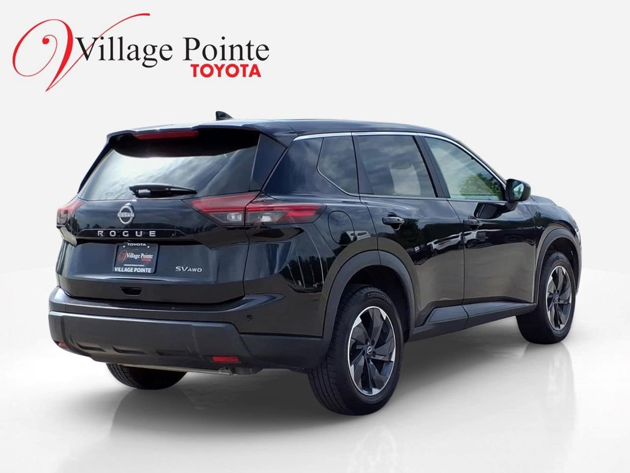 Used 2024 Nissan Rogue SV AWD/4WD image 8