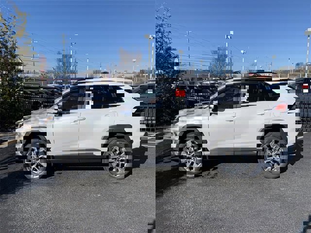 New 2025 Toyota RAV4 XLE Premium image 5