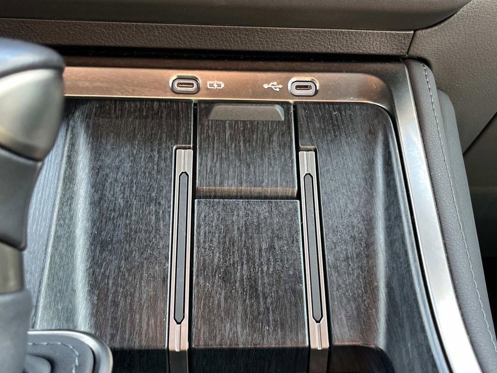 Used 2024 Lexus GX 550 550 Premium image 40