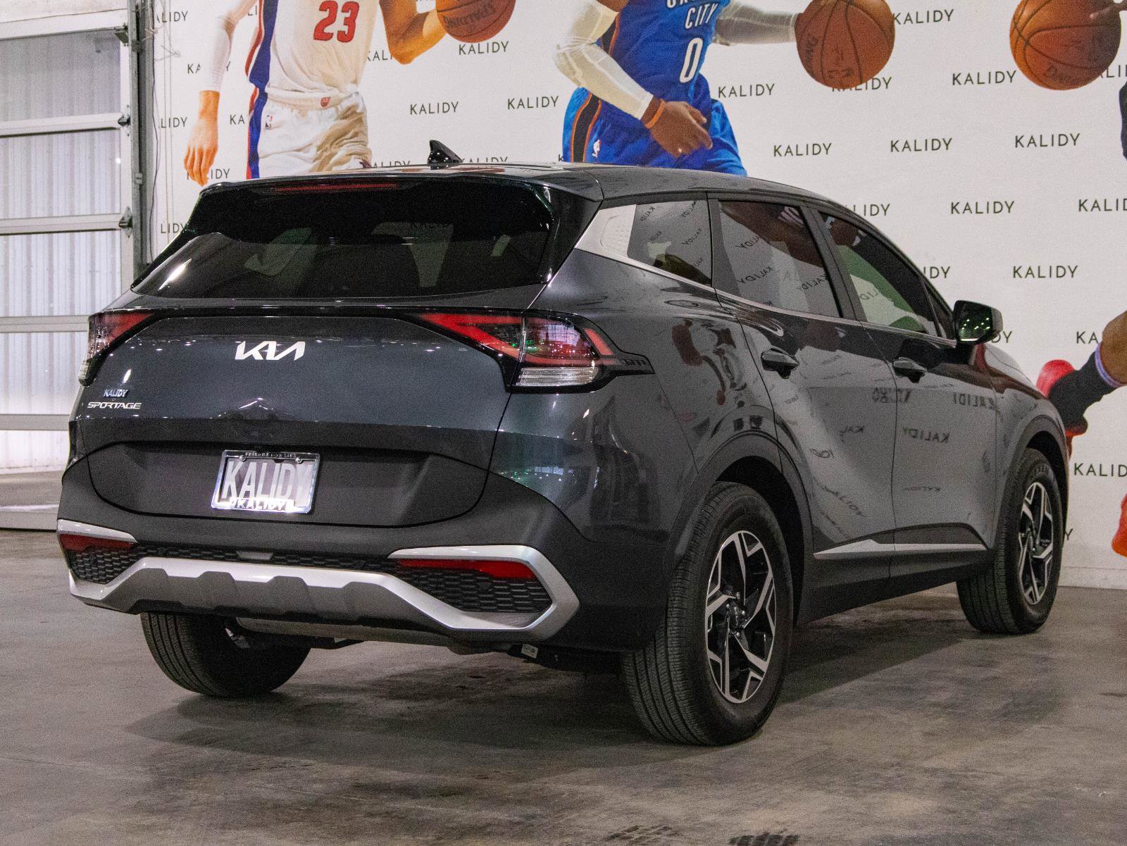 Used 2025 Kia Sportage LX image 24