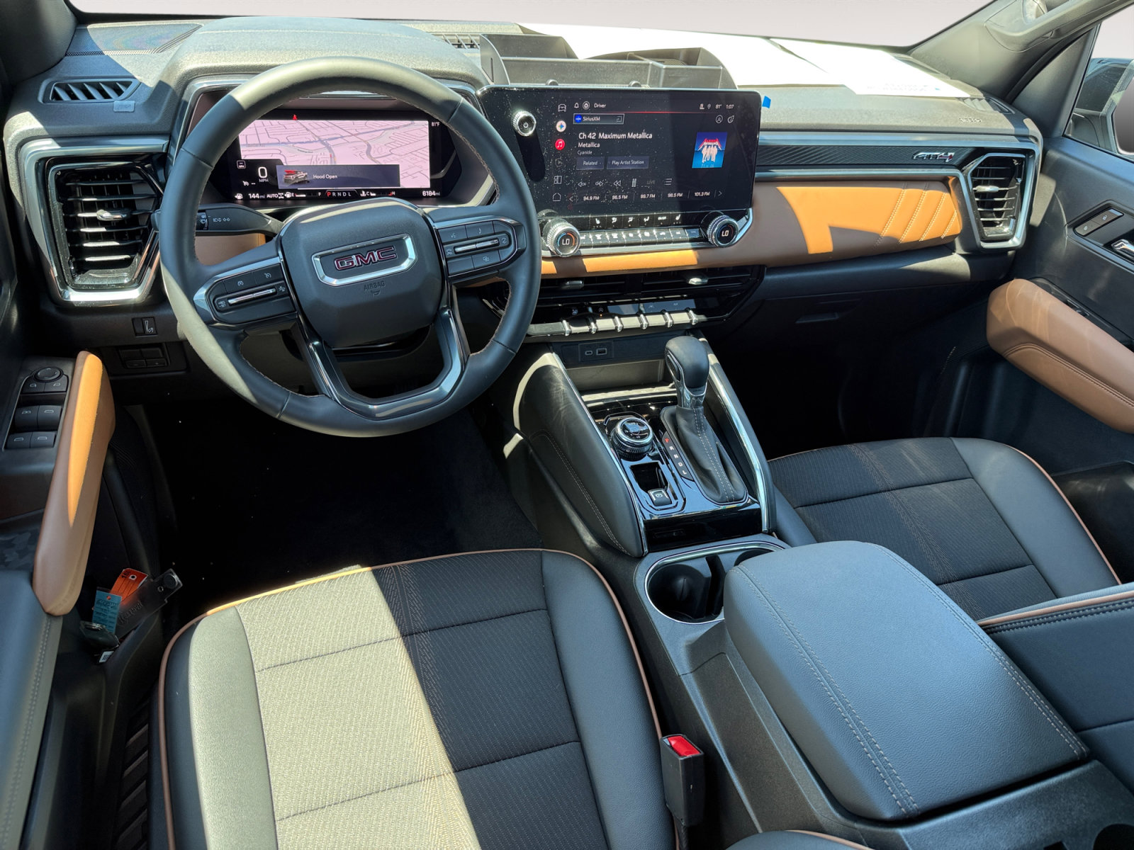 Used 2026 GMC Canyon AT4 AWD/4WD image 15
