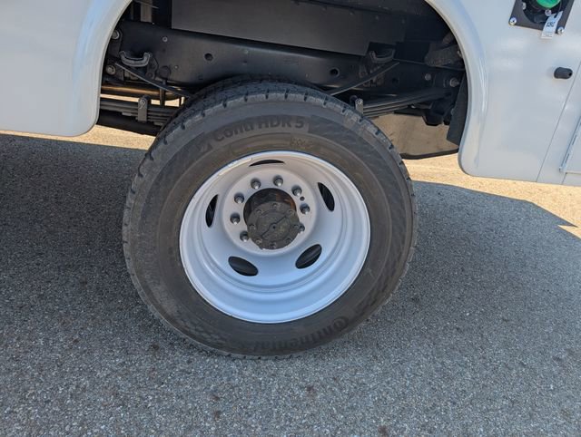 New 2026 Ford F550 4x4 Crew Cab image 26