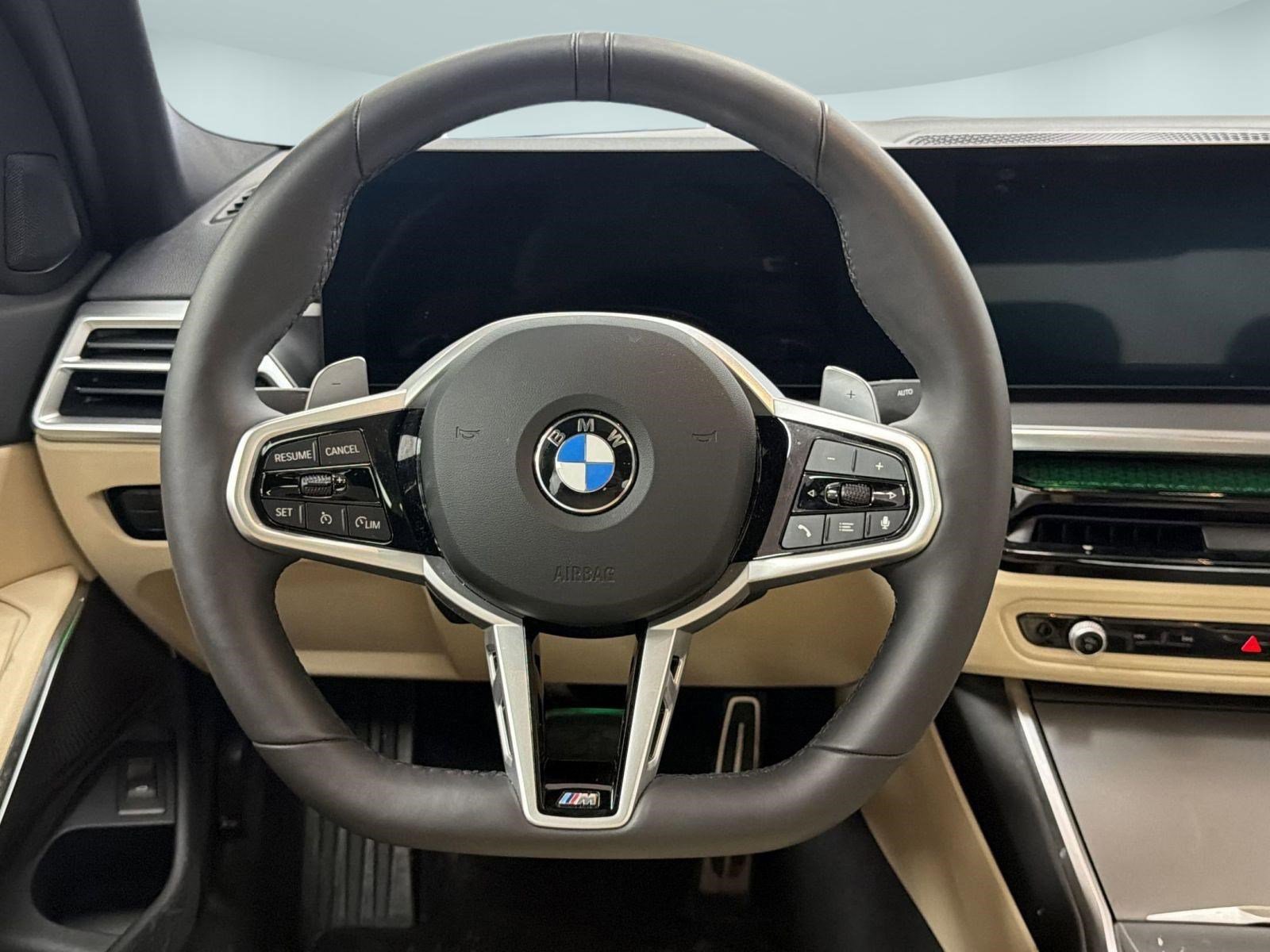 Certified 2025 BMW 330i xDrive Sedan AWD/4WD image 16