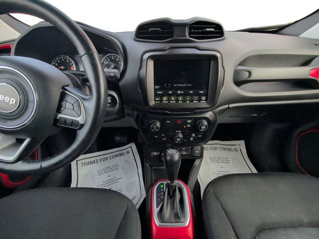 Used 2021 Jeep Renegade Trailhawk w/ Trailer Tow Group AWD/4WD image 11