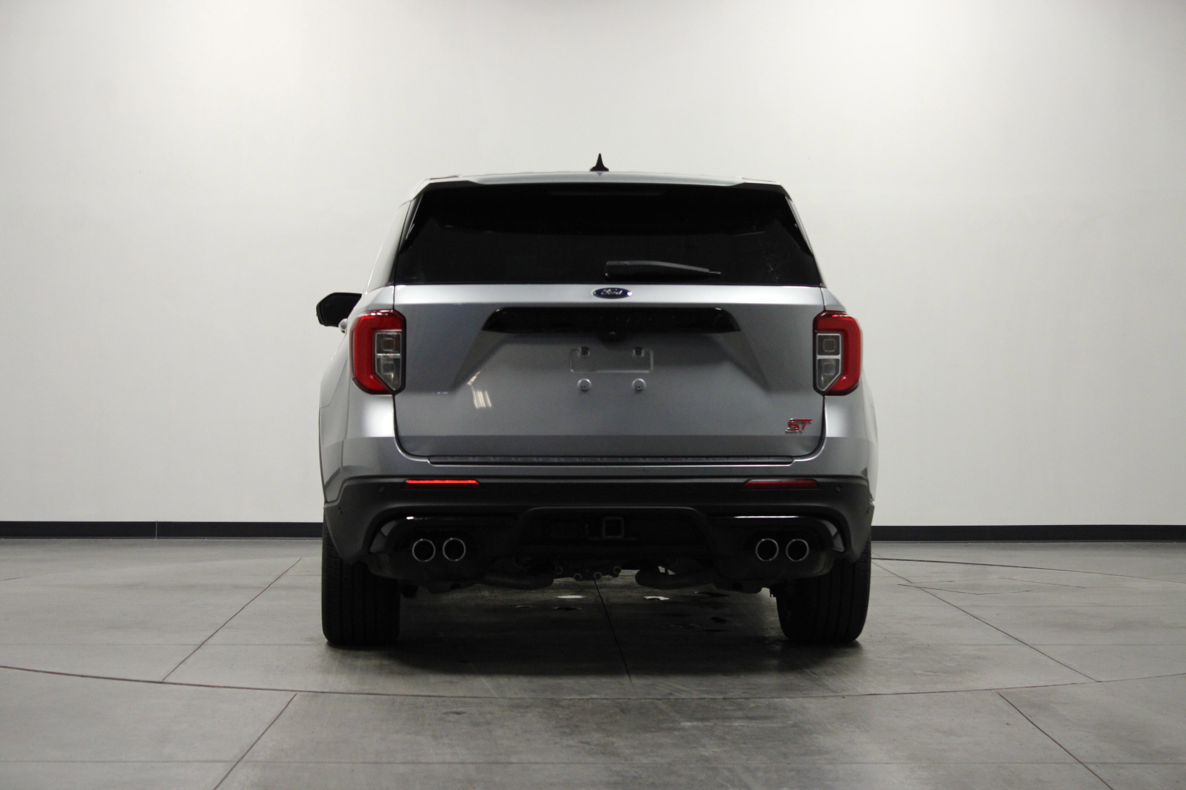 Used 2022 Ford Explorer ST w/ Equipment Group 401A image 5