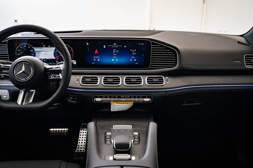 New 2026 Mercedes-Benz GLS 450 4MATIC image 32