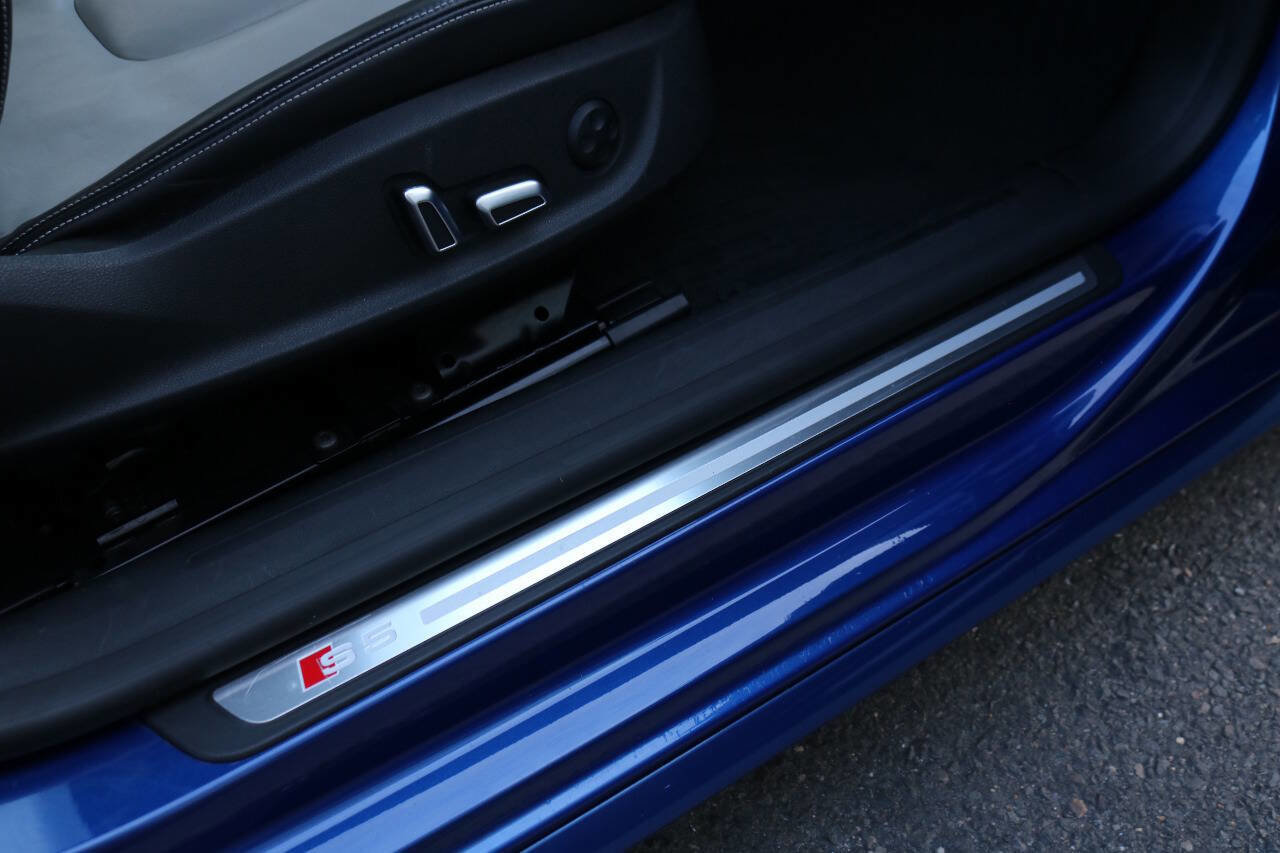 Used 2016 Audi S5 Premium Plus w/ Technology Package image 26