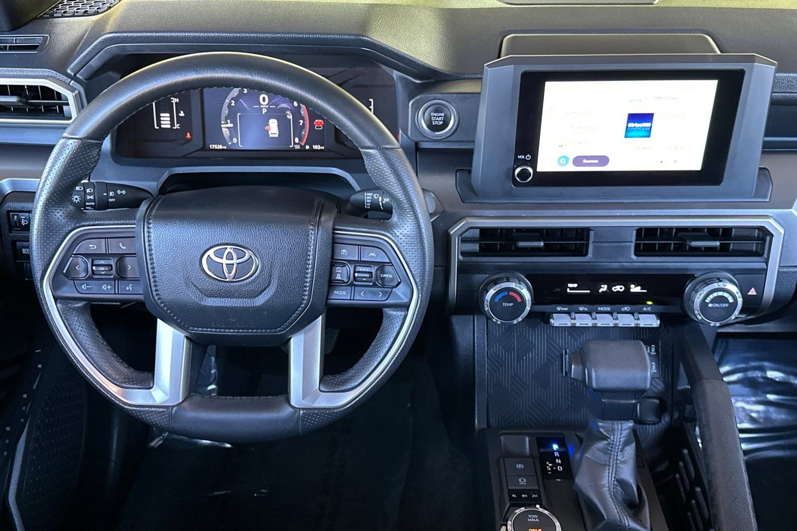 Certified 2025 Toyota 4Runner SR5 image 18
