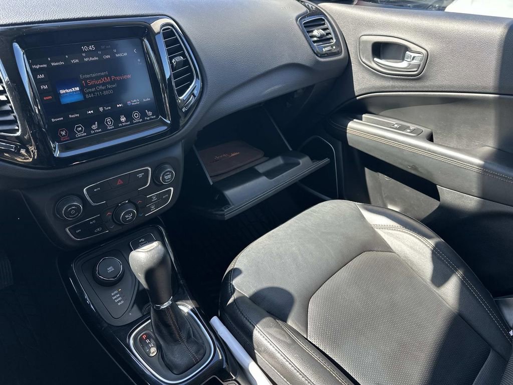 Used 2018 Jeep Compass Limited AWD/4WD image 34