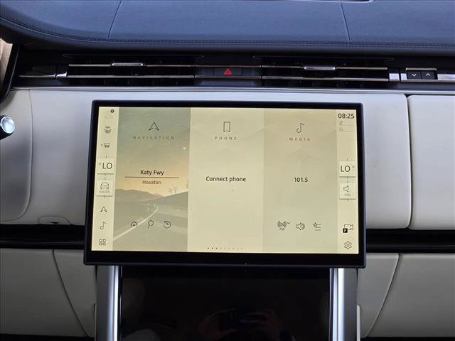 New 2026 Land Rover Range Rover SE AWD/4WD image 12