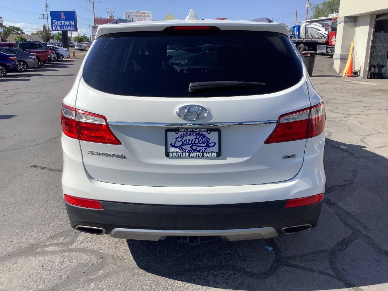 Used 2015 Hyundai Santa Fe GLS AWD/4WD image 16