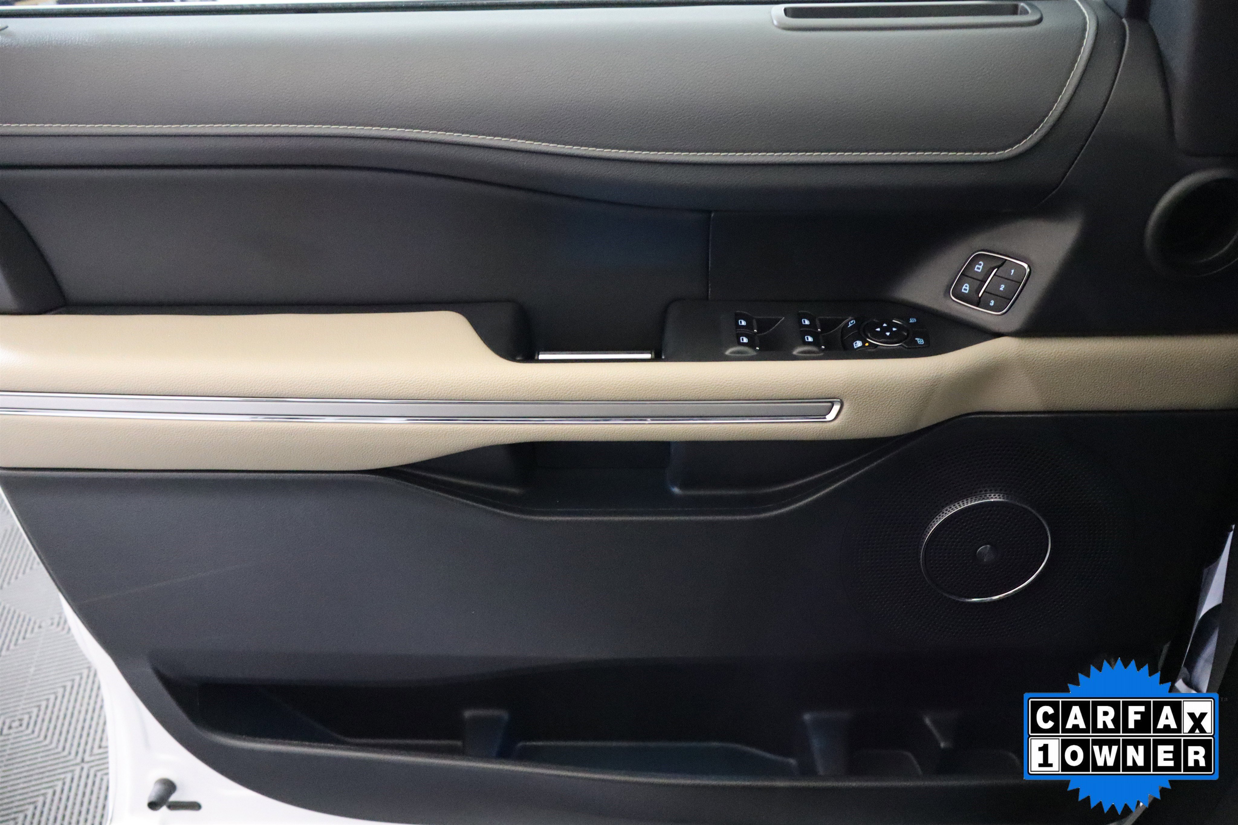 Used 2024 Ford Expedition Max Limited image 37