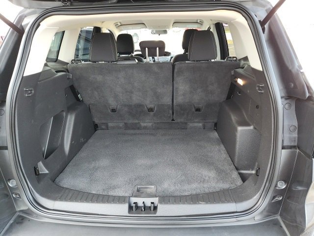 Used 2018 Ford Escape SE image 18