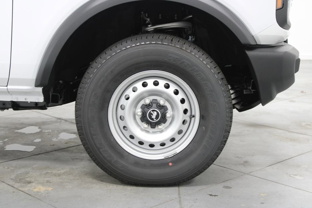 New 2025 Ford Bronco 4-Door image 11