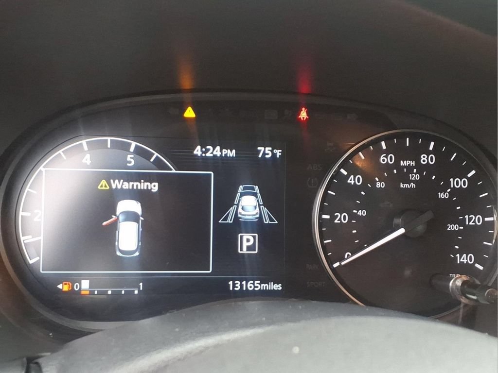 Used 2021 Nissan Kicks SV FWD image 31