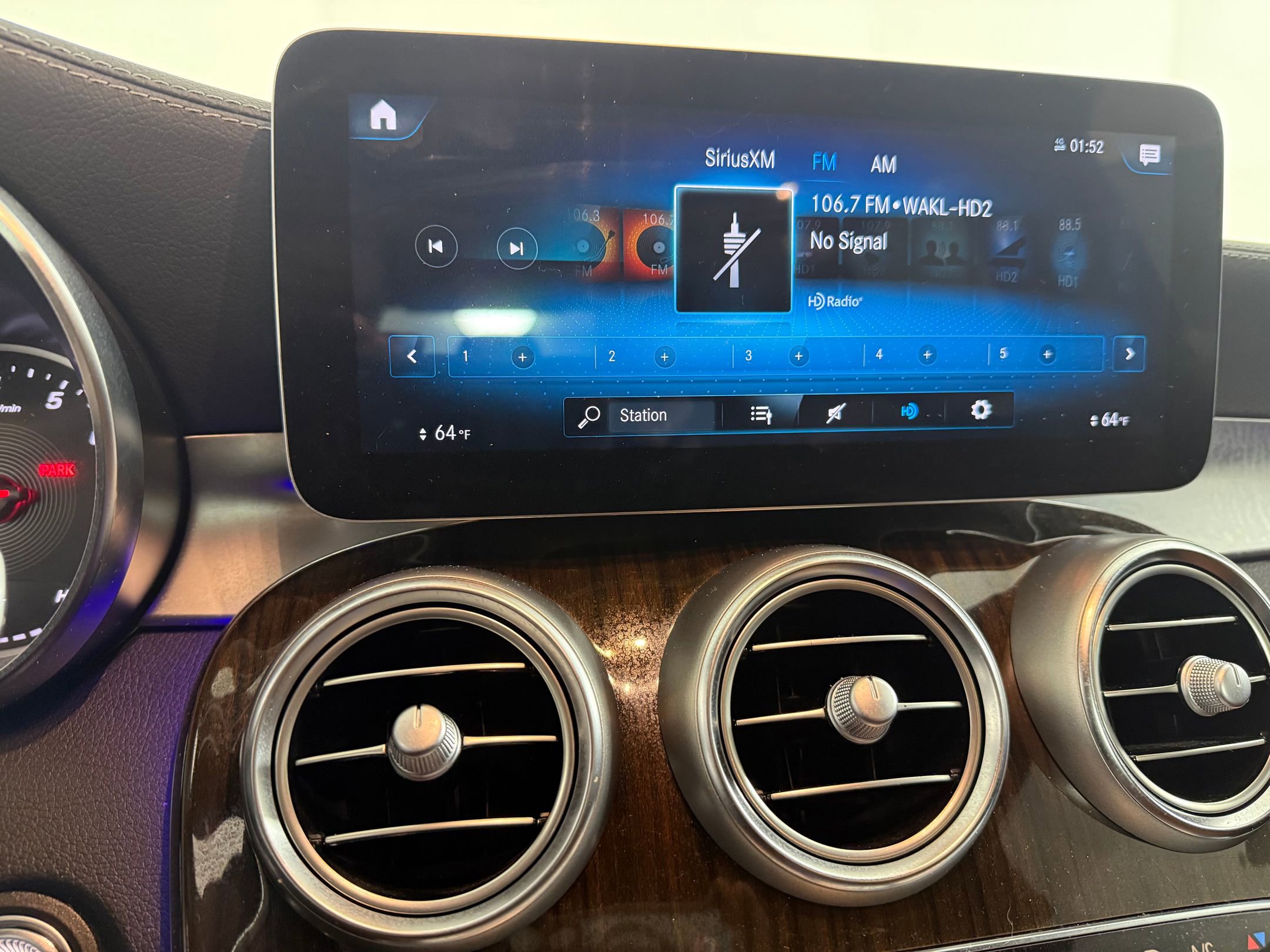 Used 2023 Mercedes-Benz C 300 C 300 image 30