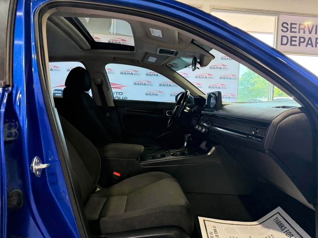 Used 2022 Honda Civic EX image 45