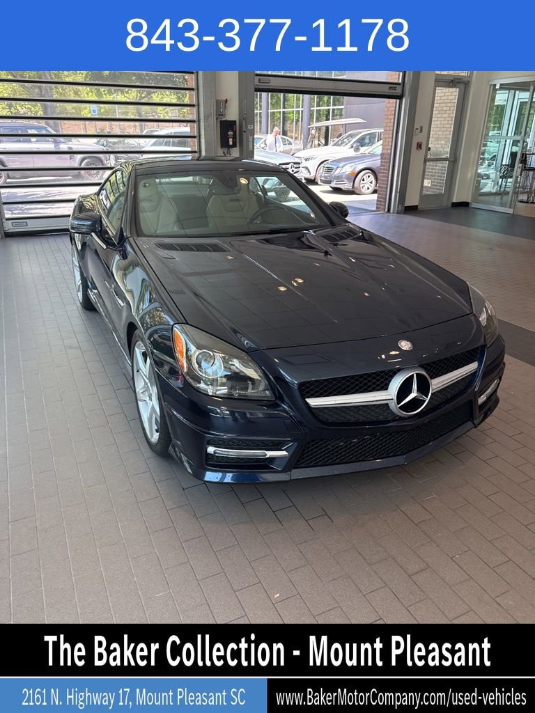 Used 2016 Mercedes-Benz SLK 300 image 1