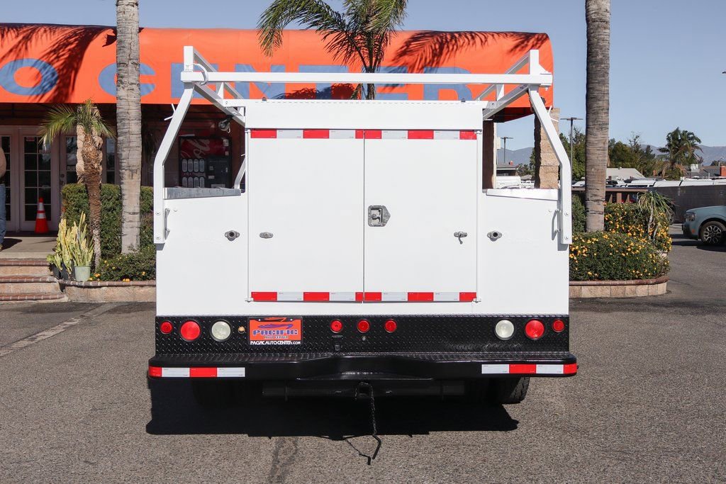 Used 2018 Ford F350 XL w/ Power Equipment Group image 8