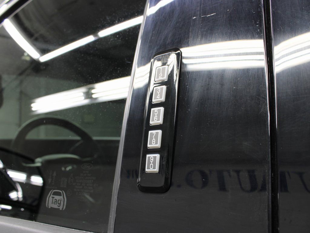 Used 2024 Ford F250 Lariat w/ Lariat Ultimate Package image 61