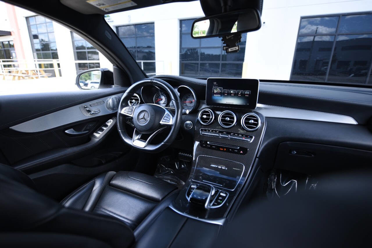 Used 2018 Mercedes-Benz GLC 63 AMG 4MATIC Coupe image 19