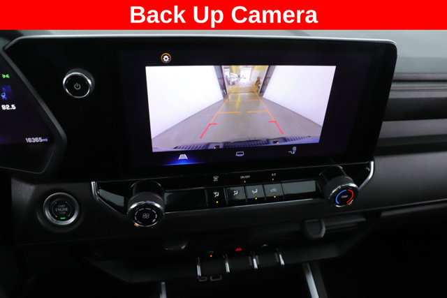 Used 2024 Chevrolet Colorado Trail Boss AWD/4WD image 4