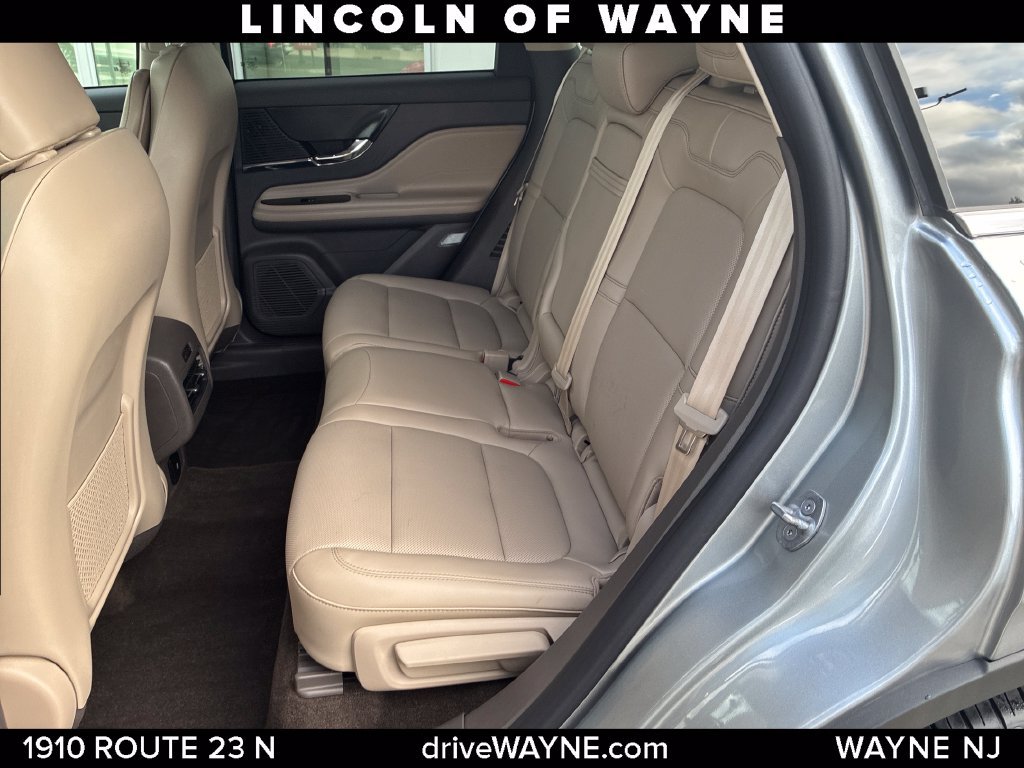 Certified 2022 Lincoln Corsair AWD w/ Equipment Group 101A image 22
