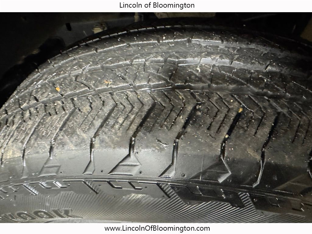 Used 2023 Ford F150 Lariat w/ Equipment Group 502A High image 17