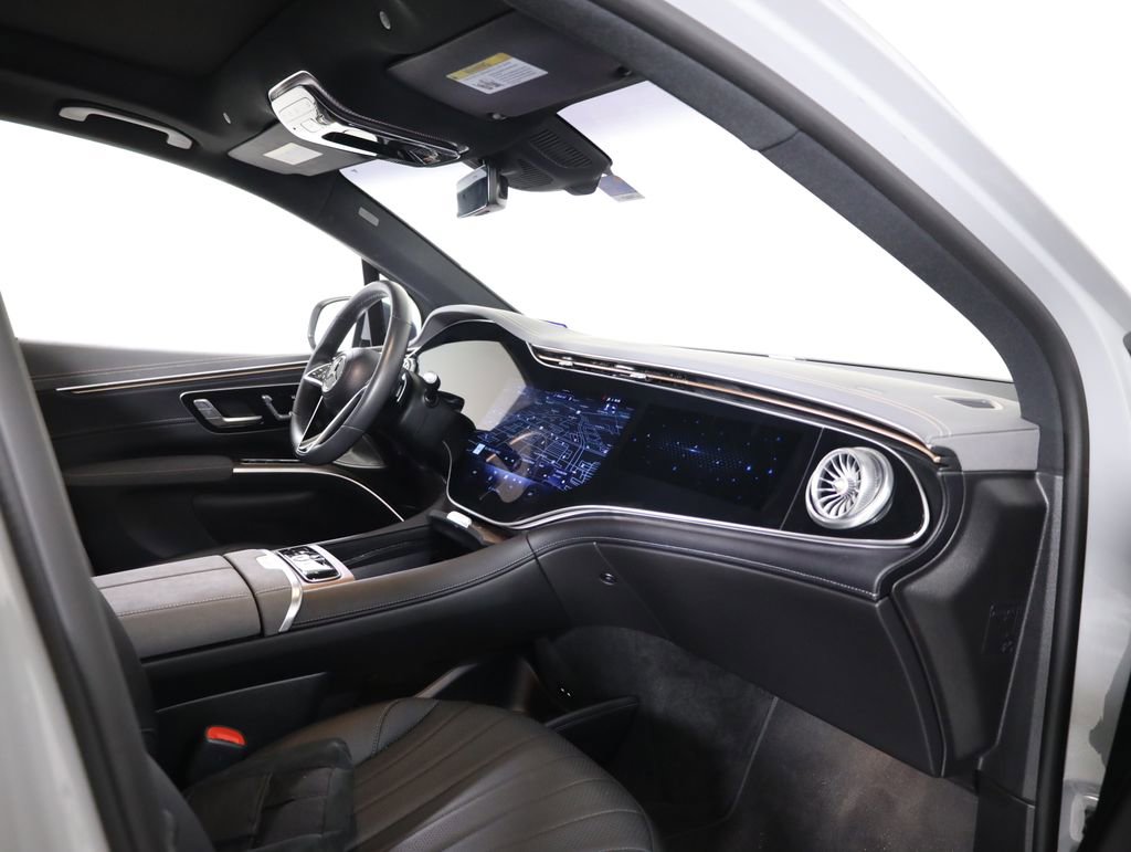 Used 2023 Mercedes-Benz EQS 580 4MATIC SUV image 48