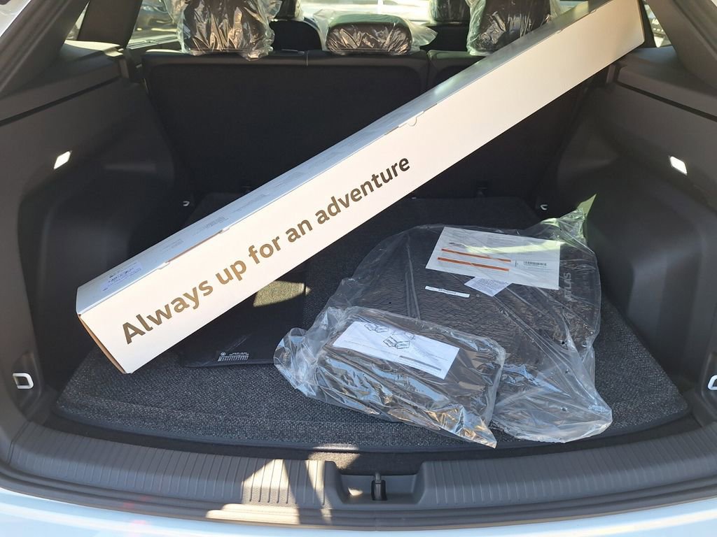 New 2026 Volkswagen Atlas Cross Sport SE image 25