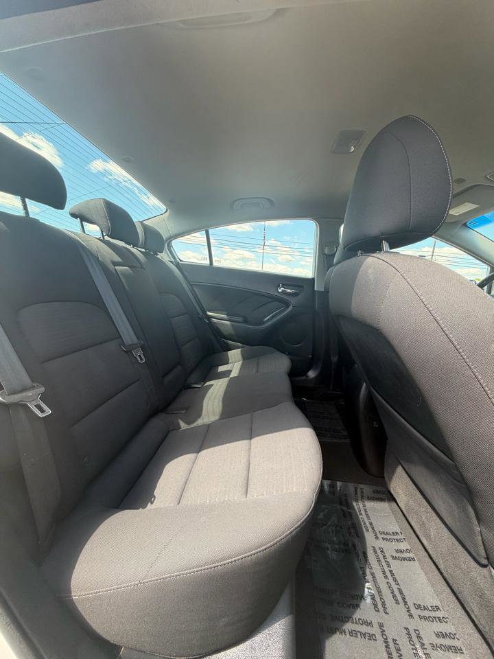 Used 2014 Kia Forte EX FWD image 22