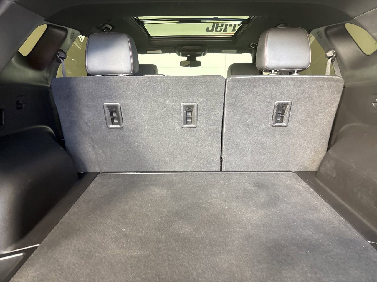 Used 2023 Chevrolet Blazer RS image 23