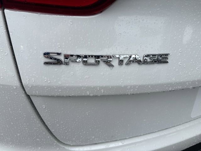 Used 2018 Kia Sportage EX w/ EX Sport Appearance Package FWD image 4