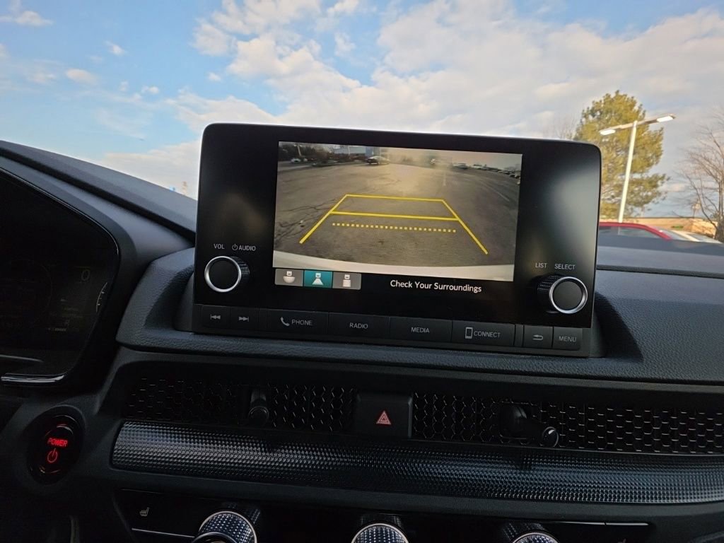 Used 2023 Honda CR-V LX image 16