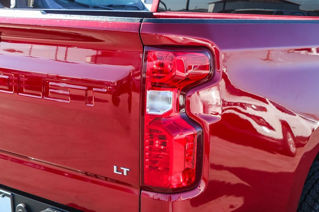 Used 2023 Chevrolet Silverado 1500 LT RWD image 10