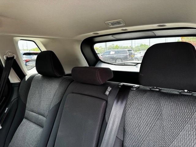 Used 2026 Nissan Rogue SV FWD image 23