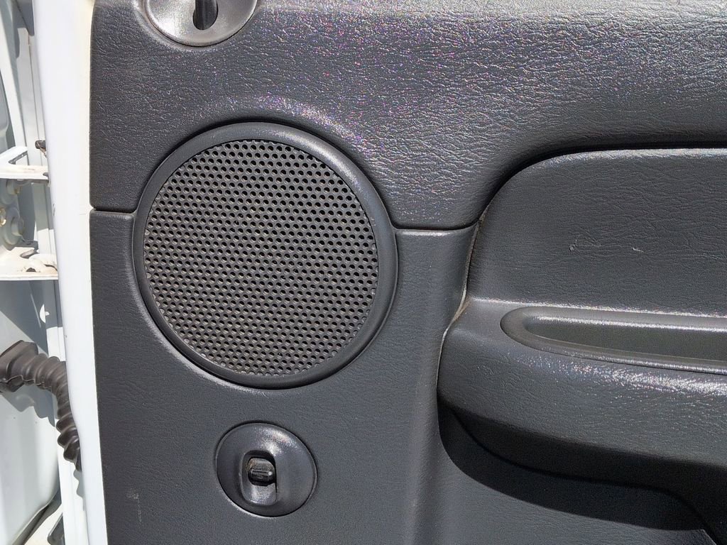 Used 2003 Dodge Ram 1500 Truck SLT image 14