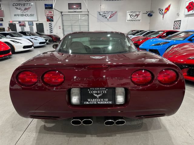 Used 2003 Chevrolet Corvette Coupe w/ Preferred Equipment Group RWD image 20