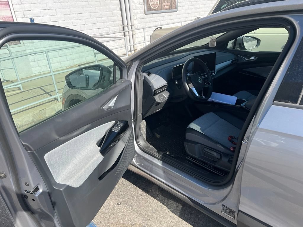 Used 2025 Volkswagen ID.4 Pro RWD image 8