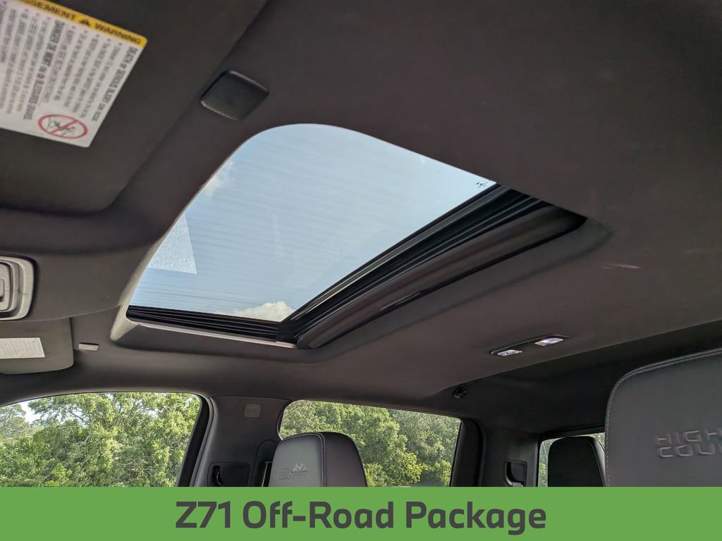 Used 2020 Chevrolet Silverado 2500 High Country w/ Z71 Off-Road Package AWD/4WD image 15