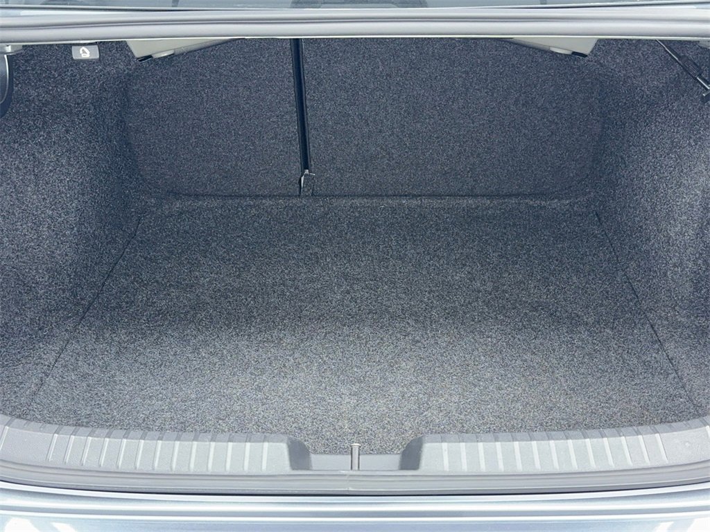 Used 2020 Volkswagen Jetta S image 12